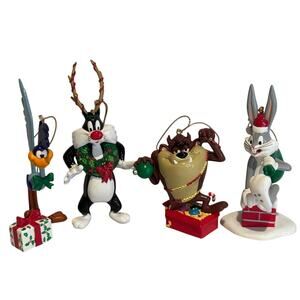 VTG Lot of 4 Danbury Mint Looney Tunes Warner Bros Christmas Ornaments, EUC